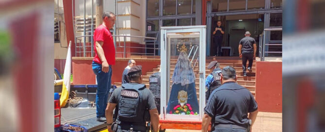 Iguazú: La Virgen de Itatí visitó la Unidad Regional V en el marco de la Misión Mariana Policial 2025
