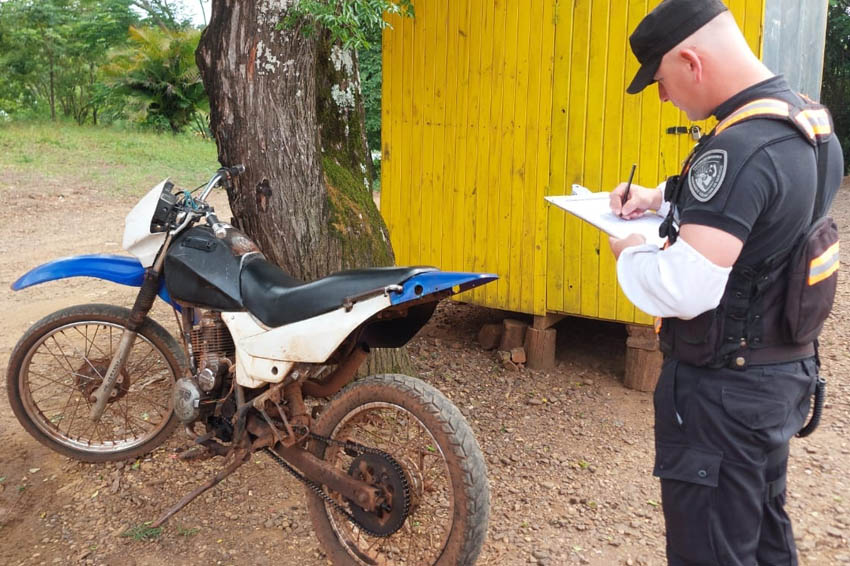 EL SOBERBIO: Secuestran dos motos y detienen a un hombre por ebriedad y desorden
